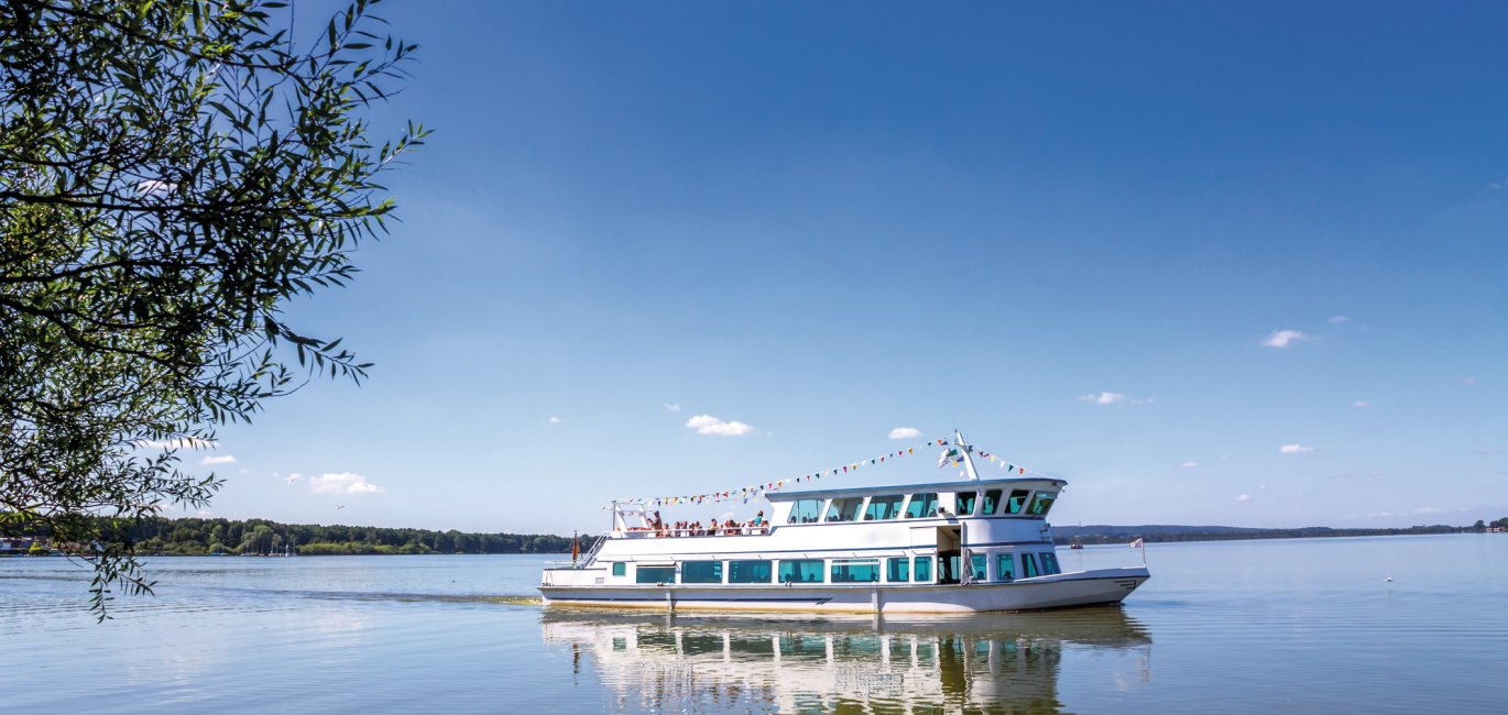 Schiffahrt, Steinhuder Meer © Sina Ettmer - stock.adobe.com