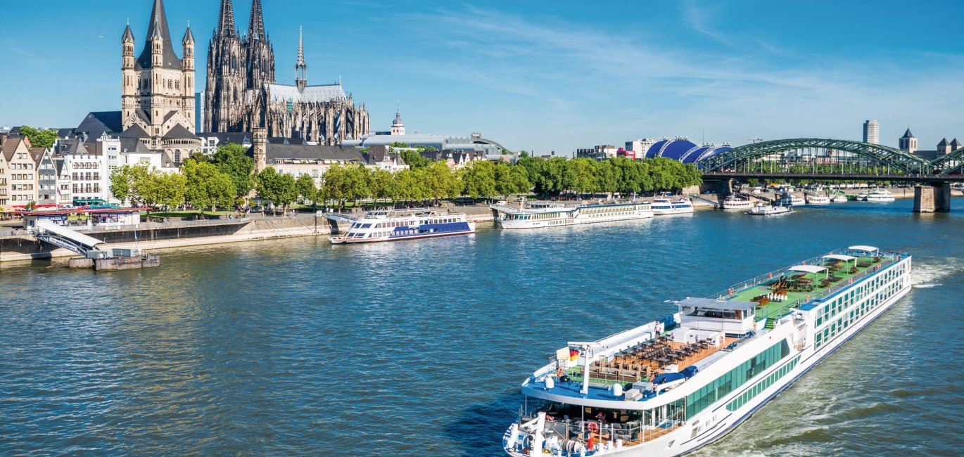 Köln mit Blick auf den Dom © conorcrowe - stock.adobe.com
