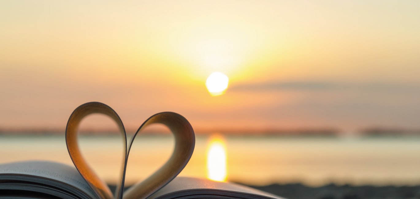 romantischer Sonnenuntergang © FPWing-stock.adobe.com