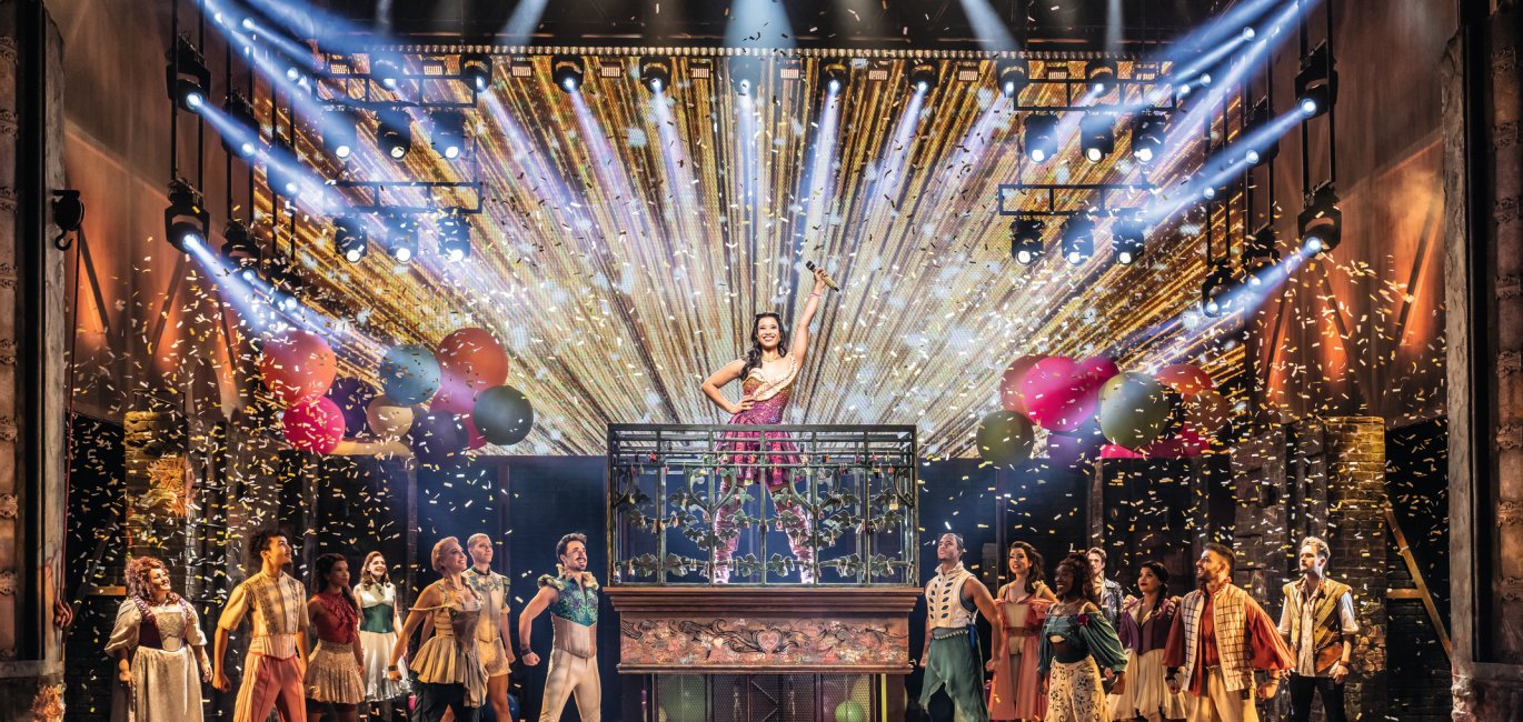 & JULIA - Das Hit - Musical © Stage Entertainment