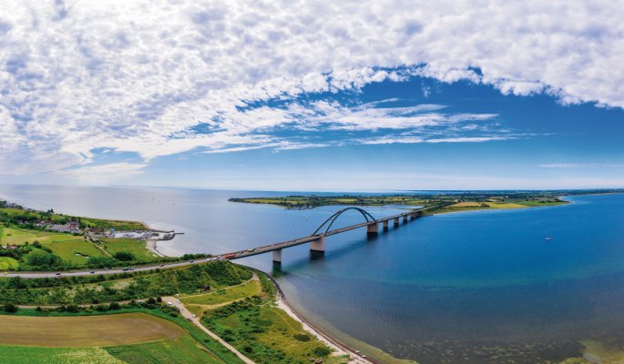 Fehmarn und Fehmarnsundbrücke © Thomas - stock.adobe.com