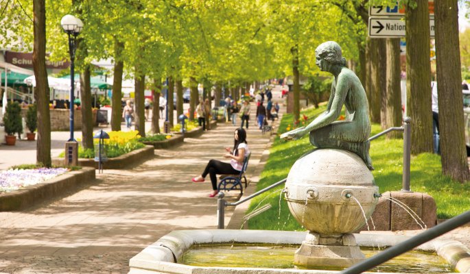 Brunnennymphe in der Brunnenallee in Bad Wildungen © Katharina Jaeger