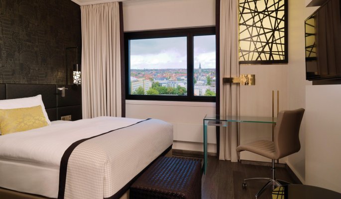 The Westin Leipzig - Klassisches Gästezimmer mit Queensize Bett © Marriott Hotels