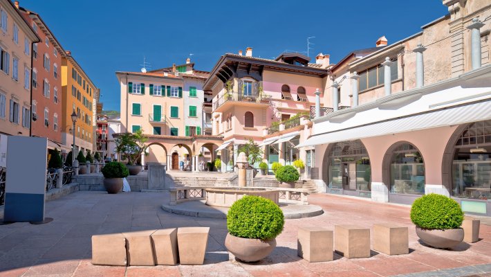 Riva del Garda Altstadt © xbrchx - stock.adobe.com