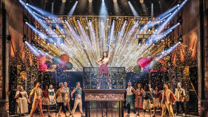 & JULIA - Das Hit - Musical © Stage Entertainment